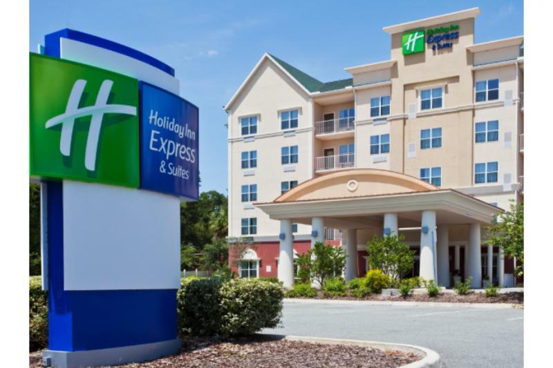 Holiday Inn Express & Suites Miami Kendall By Ihg Country Walk Exterior foto